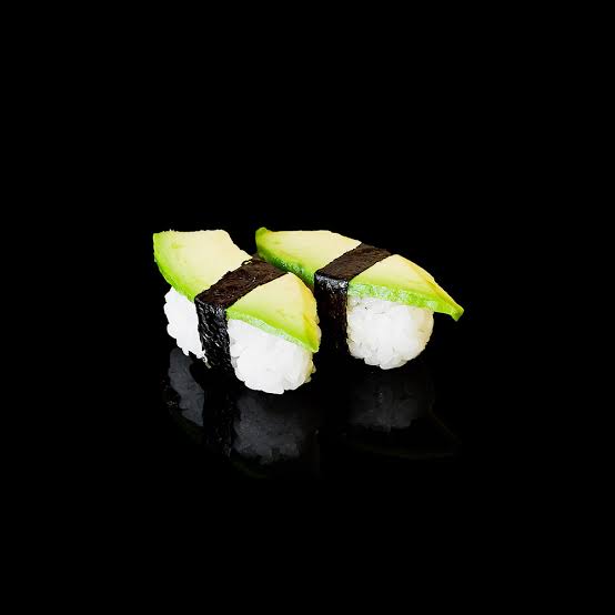 136. NIGIRI AVOCADO